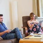 Address Residence Suite Hotel